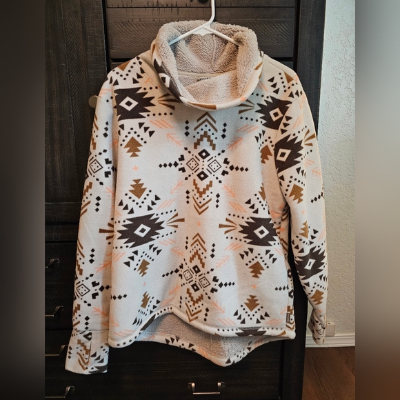 Avalanche Cowl Neck Aztec Printed Fleece Sherpa Lined Pullover - Picture 1 of 5